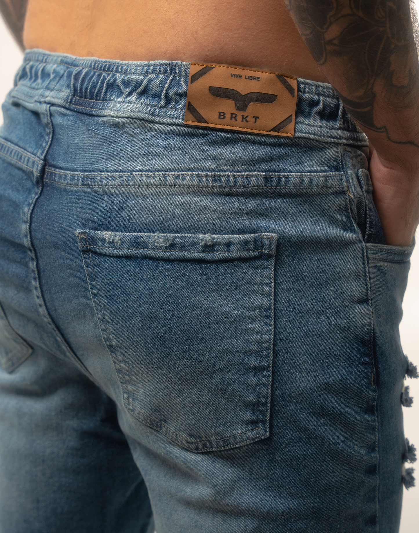 Jeans jogger hombre - N/C